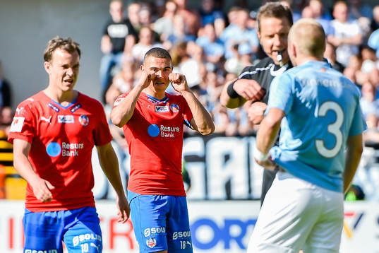 Helsingborgs Jordan Larsson hånar Anton Tinnerholm