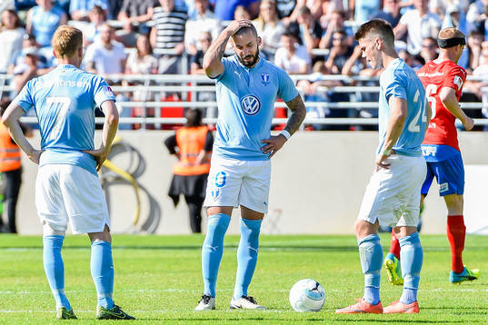 Malmö FFs Guillermo Molins deppar
