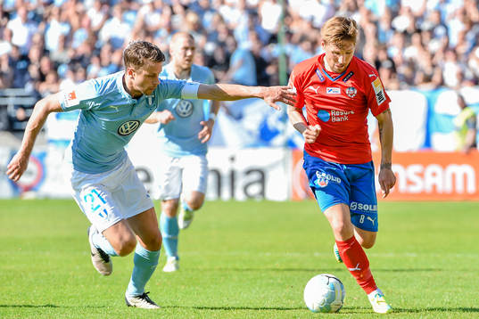 Malmö FFs Kari Arnason och Helsingborgs Martin Christensen