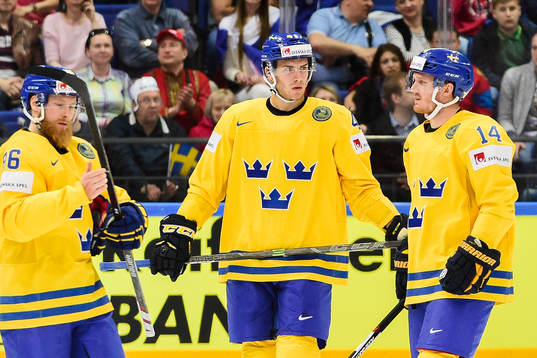 Sveriges Linus Klasen , Alexander Wennberg och Gustav