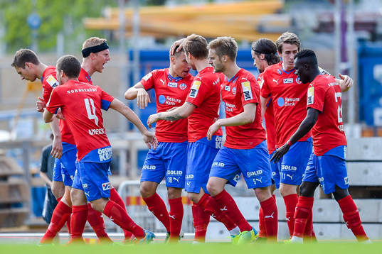 Helsingborgs spelare jublar
