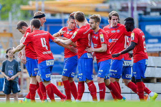 Helsingborgs spelare jublar