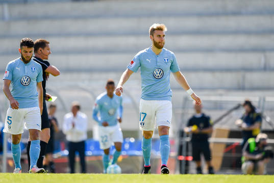 Malmö FFs Rasmus Bengtsson deppar