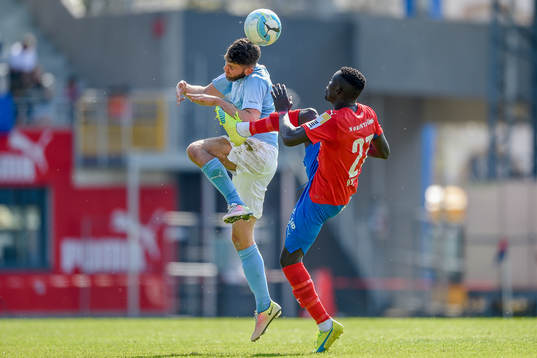 Malmö FFs Erdal Rakip och Helsingborgs Lalawélé Atakora