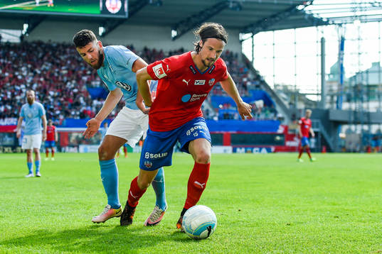 Malmö FFs Erdal Rakip och Helsingborgs Linus Hallenius