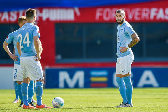 Malmö FFs Guillermo Molins deppar