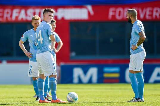 Malmö FFs Vidar Örn Kjartansson  deppar