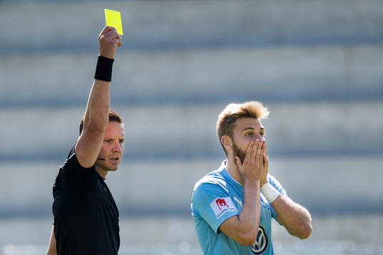 Malmö FFs Rasmus Bengtsson deppar