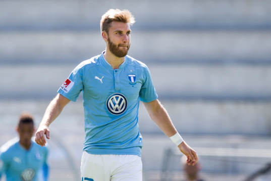 Malmö FFs Rasmus Bengtsson deppar