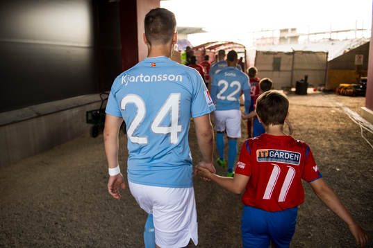 Malmö FFs Vidar Örn Kjartansson gör entré