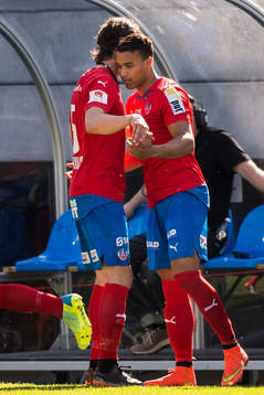 Helsingborgs Linus Hallenius och Matthew Rusike
