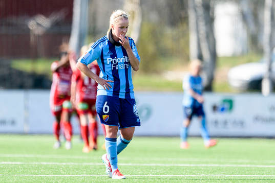 Djurgårdens Annika Kukkonen deppar