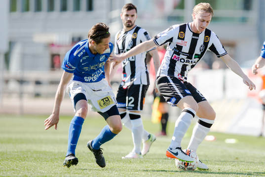 Norrbys Ibrahim Alushaj och Landskronas Måns Ekvall