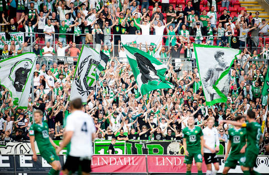Jubel hos Hammarbys supportrar