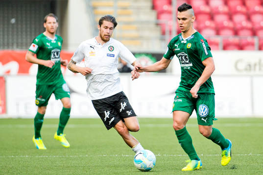 Örebros Daniel Nordmark och Hammarbys Alexssander Medeiros
