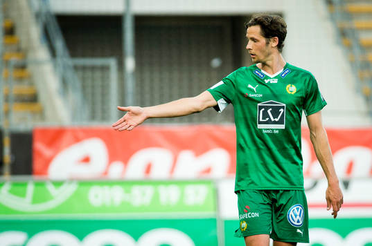 Hammarbys Philip Haglund deppar