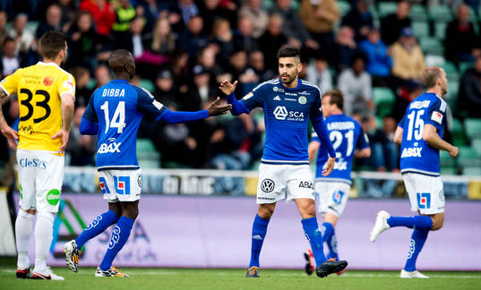 Sundsvalls Pa Amat Dibba och Stefan Silva  jublar