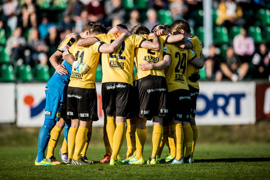 Frejs spelare laddar upp