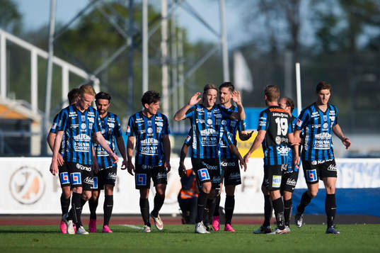Sirius Kim Skoglund jublar