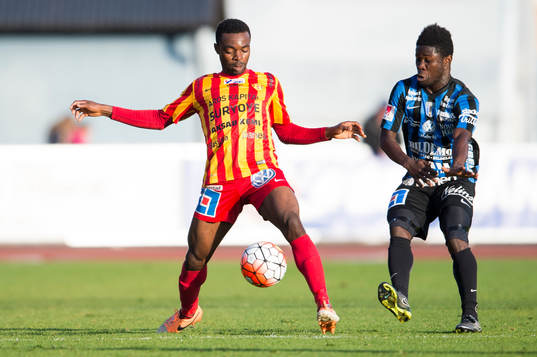 Syrianskas Success Nwousu och Sirius Kingsley Kofi Sarfo i