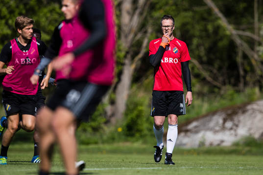 s tränare Rikard Norling