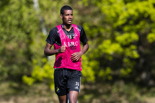 s Alexander Isak