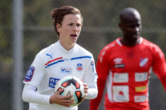 Helsingborgs Alex Timossi Andersson jublar fete 1-2