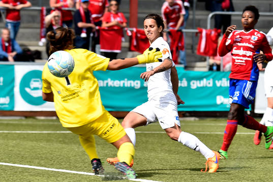 Rosengårds Nataša Andonova gör 2-0 bakom Vittsjös