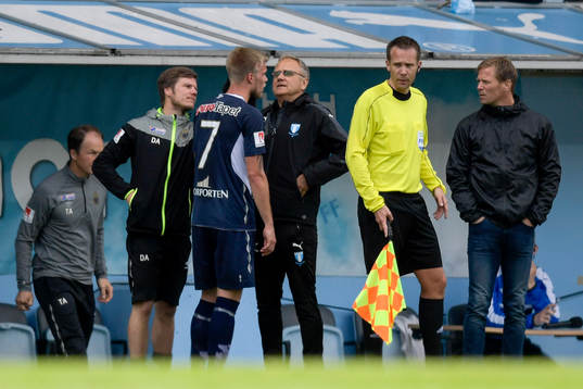 4 Gefles Robin Nilsson ses om av läkaren