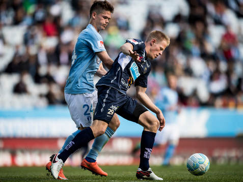 4 Malmö FFs Vidar Örn Kjartansson och Gefles Martin
