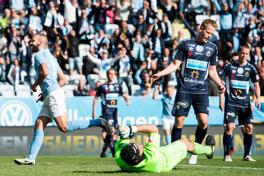 4 Malmö FFs Guillermo Molins jublar