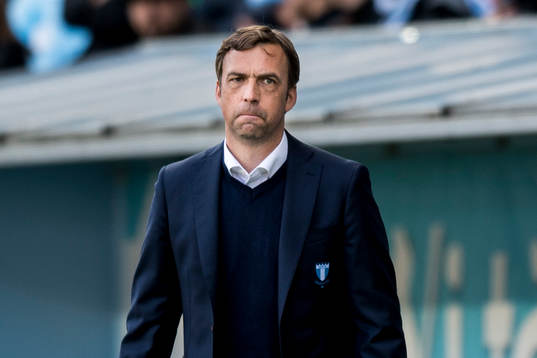 4 Malmö FFs tränare Allan Kuhn deppar