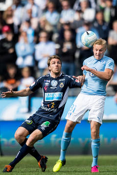 4 Gefles Johan Oremo och Malmö FFs Franz Brorsson