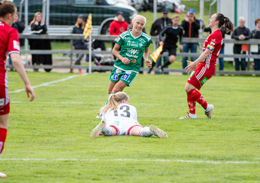 Piteås målvakt Hilda Carlén deppar