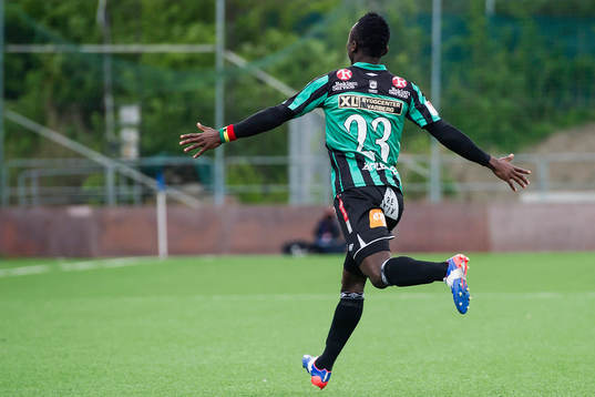 Varbergs Thomas Boakye jublar