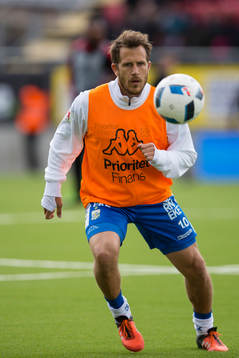 IFK Göteborgs Tobias Hysén värmer upp