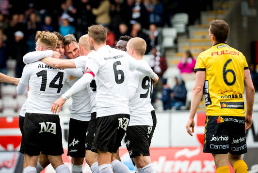 e minuten och jublar med Michael Almbäck, Patrik Haginge