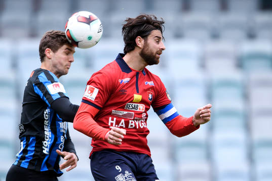 Sirius Patrick Hopkins i nickduell med Örgrytes George