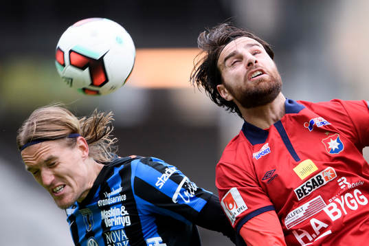Sirius Kim Skoglund i nickduell med Örgrytes George Mourad