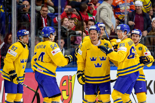 Sveriges Andre Burakovsky jublar