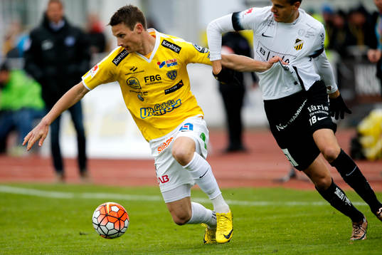 Falkenbergs Thomas Juel-Nielsen och Häckens Alexander