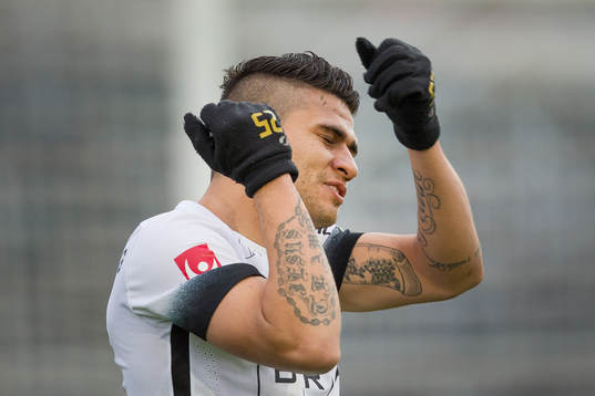 BK Häckens Paulo De Oliviera jublar