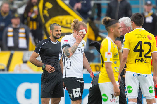 BK Häckens Emil Wahlström är skadad