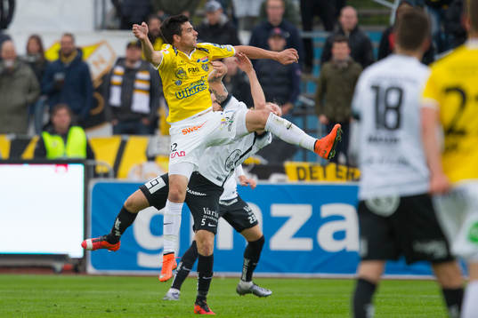 Falkenbergs Zlatan Krizanovic och BK Häckens Emil