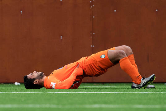 Athletics Othman El Kabir har ont i ryggen