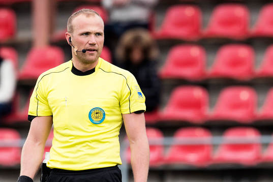 Domare Patrik Eriksson