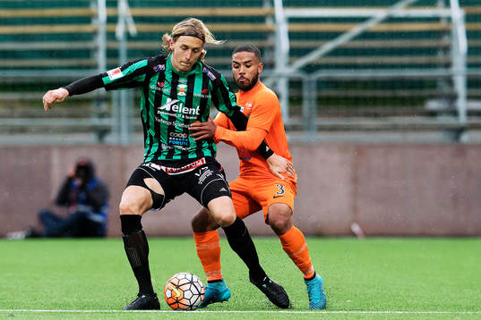 Varbergs Joakim Lindner och Athletics Jernade Meade