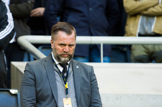 s sportchef Björn Wesström på läktaren