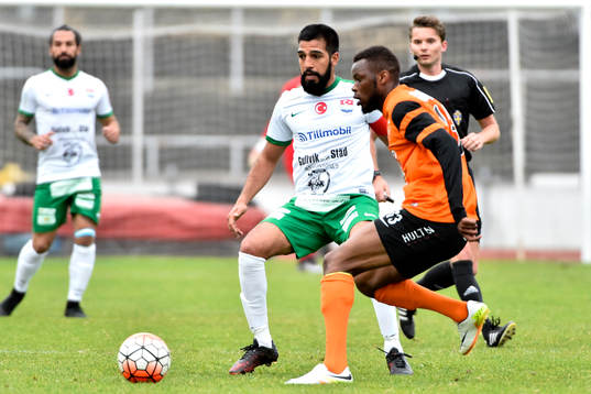 Bläddra bland fler bilder av Fotboll, Division 1, Prespa Birlik - Kristianstad