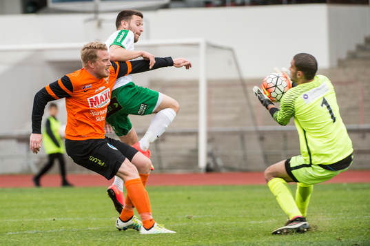 Prespa Birliks Baris Hümmet mot Kristianstads Henrik